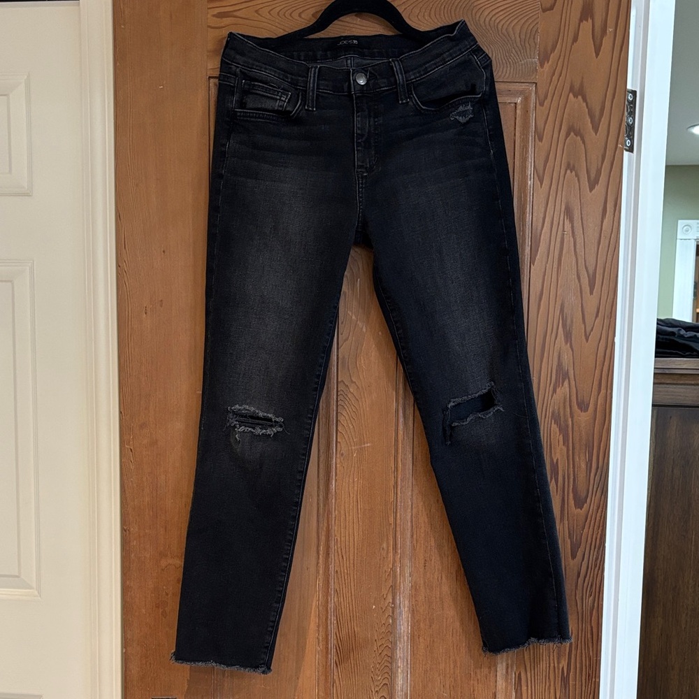 Joe's Jeans Black Distressed Denim Jeans Size 28